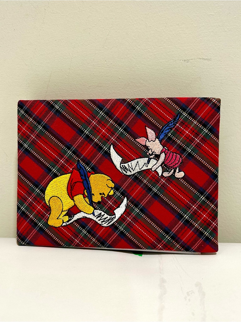 Winnie the Pooh Christmas Notepad with Paper Stationary Like New Disney Store